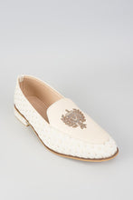 Load image into Gallery viewer, Ivory Lucknowi Crown Loafers
