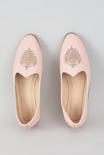 Load image into Gallery viewer, Blush Crown Leather Loafers
