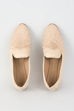 Load image into Gallery viewer, Blush Vector Loafers

