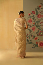 Load image into Gallery viewer, SARAA Saree &amp; Blouse
