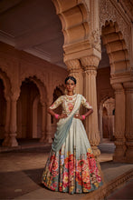 Load image into Gallery viewer, MANYA ANARKALI SET
