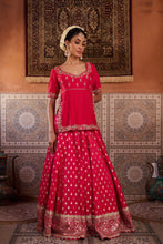 Load image into Gallery viewer, Fuchsia embroidered kurti with banarsi lehenga and dupatta
