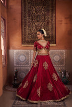 Load image into Gallery viewer, Maroon glass tissue blouse, lehenga and dupatta
