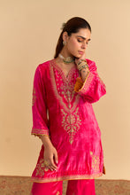 Load image into Gallery viewer, Nooren - Hotpink Kurta with Flared Palazzo and Dupatta
