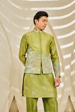 Load image into Gallery viewer, Green Alpine Waistcoat Set

