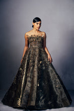 Load image into Gallery viewer, Sidney Metallic organza gown
