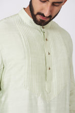 Load image into Gallery viewer, Duck egg Green four buttoned Kurta set
