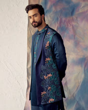 Load image into Gallery viewer, Phukari Kurta set
