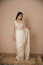 Load image into Gallery viewer, WHITE NET THREADWORK SAREE SET
